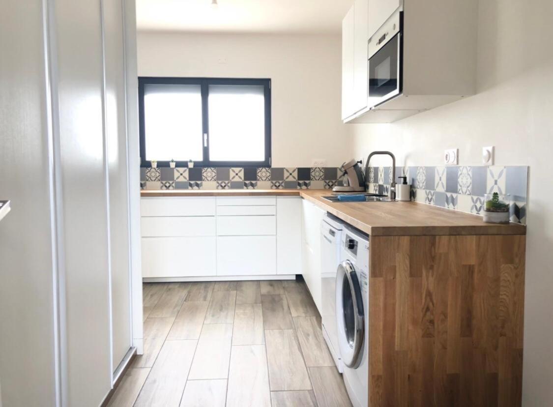 Loft Evasion , Parking Gratuit , 5 Min Auxerre Apartment Moneteau Ngoại thất bức ảnh